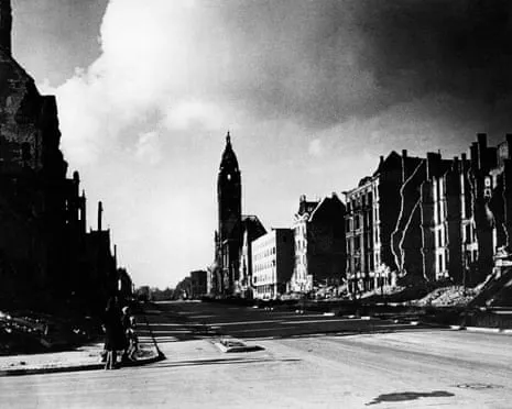The Betrayal Circle: A Propulsive Tale of Defiance Against the Nazis
